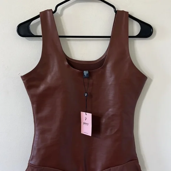 Pinsy Vegan Leather Scoop Tank Shapewear Bodysuit Seasonal Brown NWT Size Medium - Picture 8 of 14